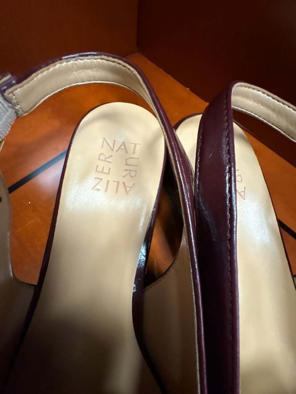 Naturalizer Garner Pointed Toe Slingback Loafer Pumps in Merlot - Picture 3 of 10